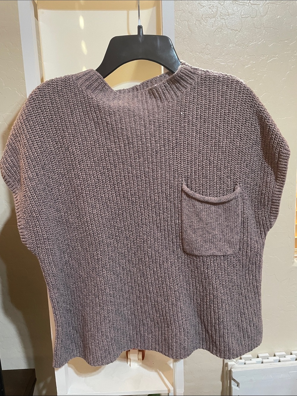 FP BEACH Boxy Crewneck Sweater Vest